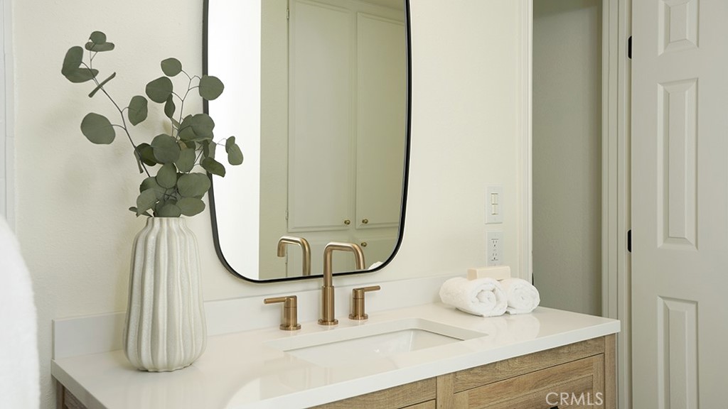 1709 Bolsa Property Photo 7