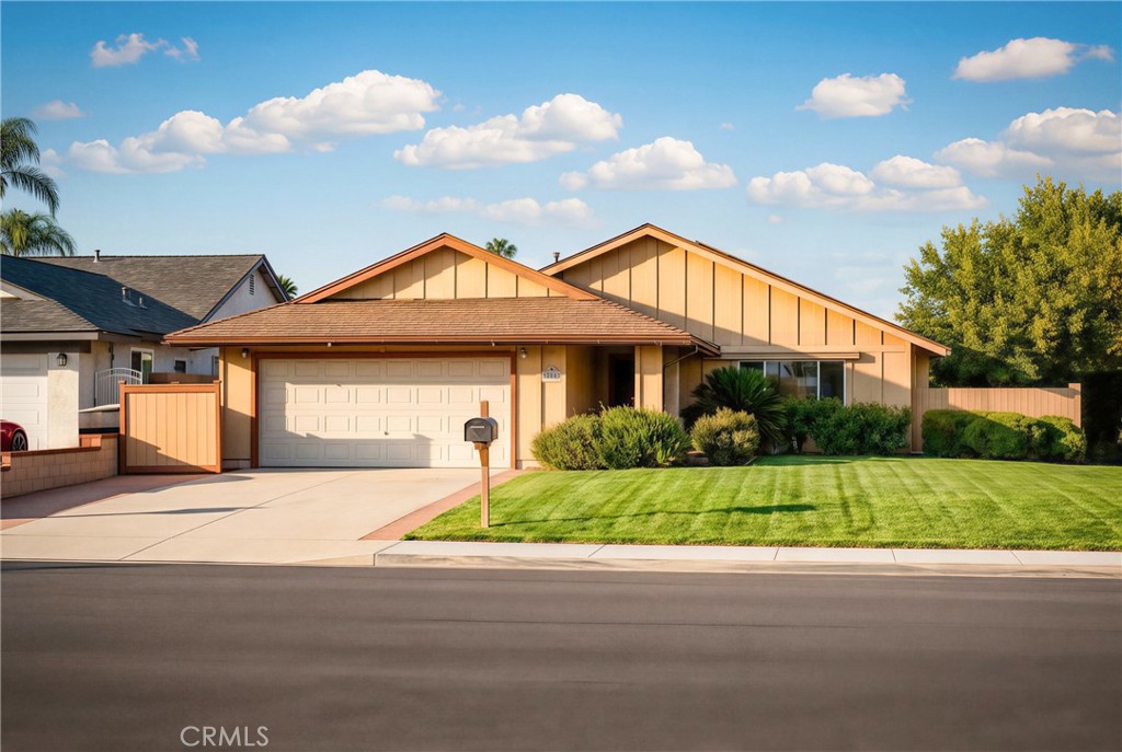 12643 Jalepeno Property Photo 1