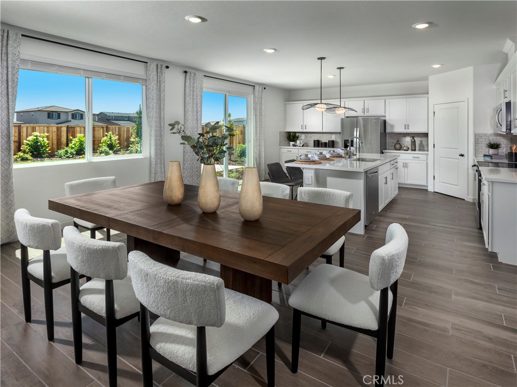 31189 Mountain Summit Road Property Photo 2