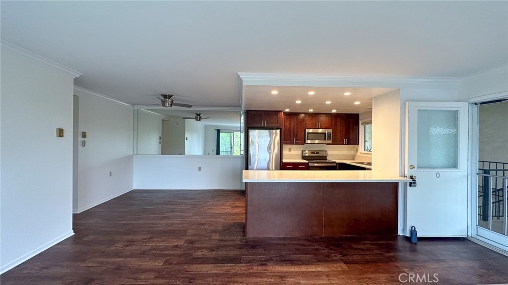2227 Via Puerta Property Photo 2