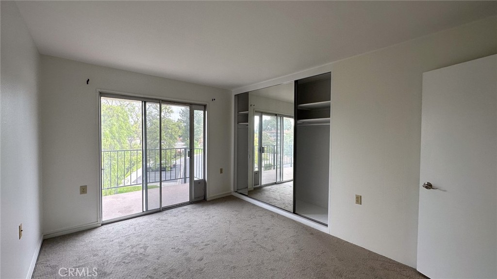 2227 Via Puerta Property Photo 16