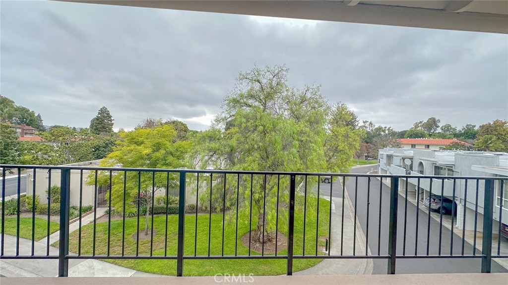 2227 Via Puerta Property Photo 21