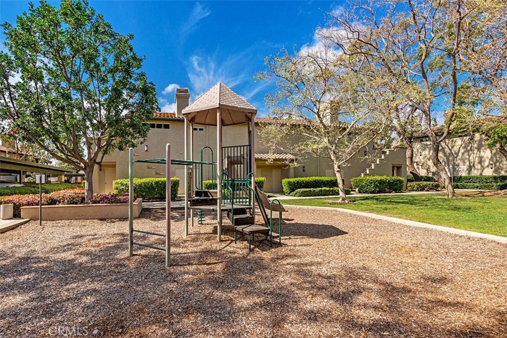 140 Via Contento Property Photo 37