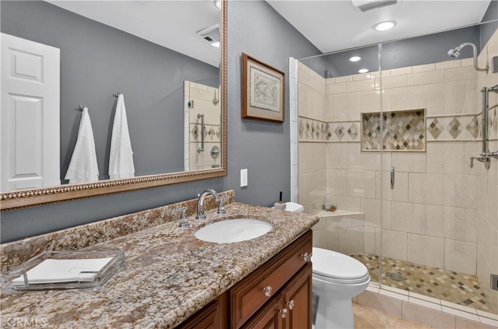 13 Calhoun Property Photo 17