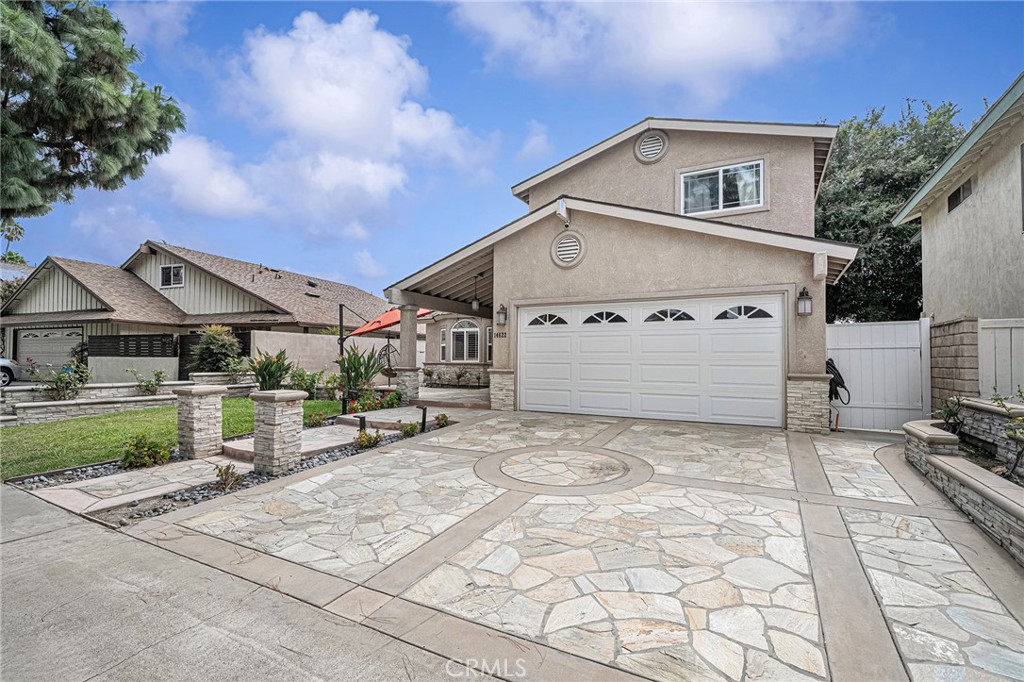 14622 Canterbury Property Photo 1
