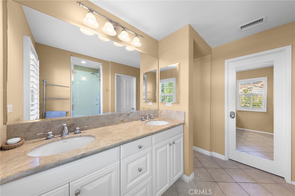 78 Keepsake Property Photo 28