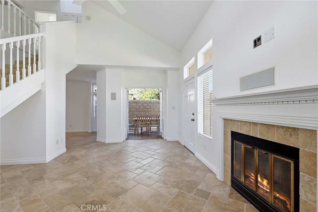 2575 Elden Avenue 3 Property Photo 12