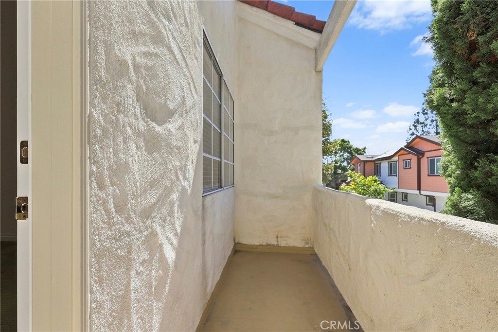 2575 Elden Avenue 3 Property Photo 21