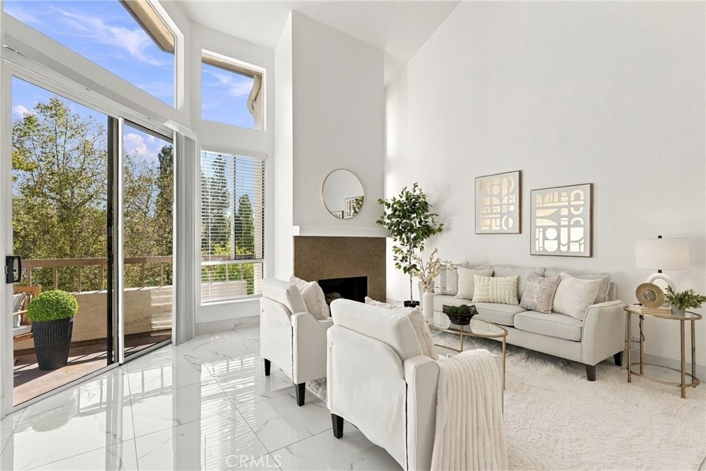 23186 Denia Property Photo 8