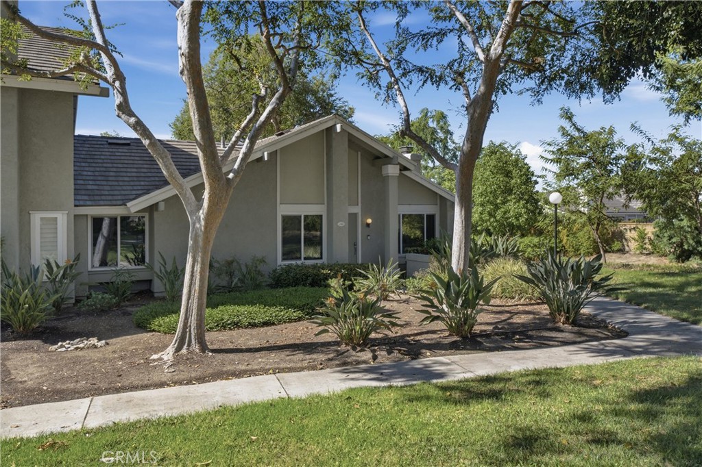 21103 Via Arnaz Property Photo 1