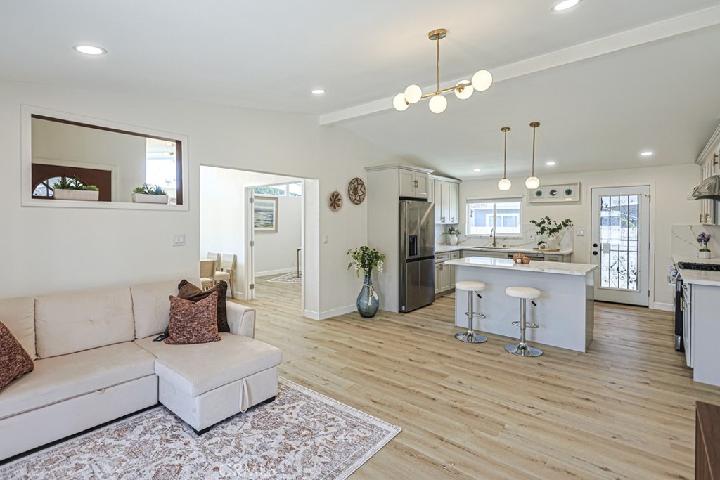 15723 Bonsallo Property Photo 8