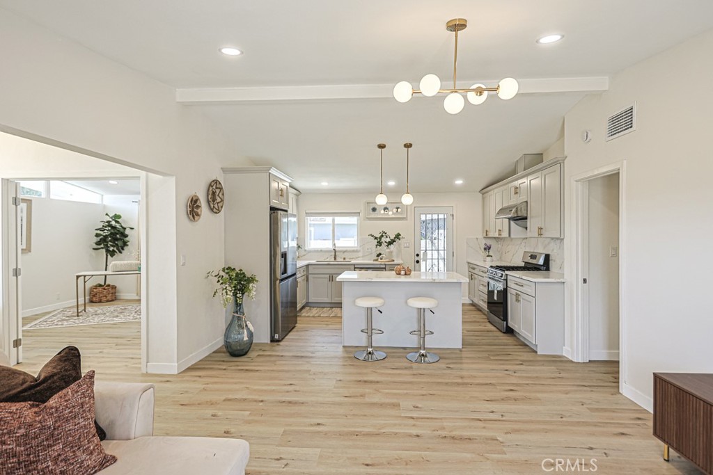 15723 Bonsallo Property Photo 9