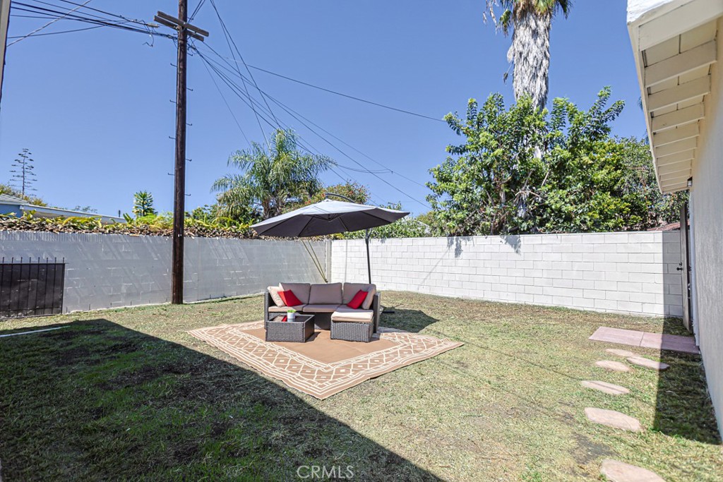 15723 Bonsallo Property Photo 24