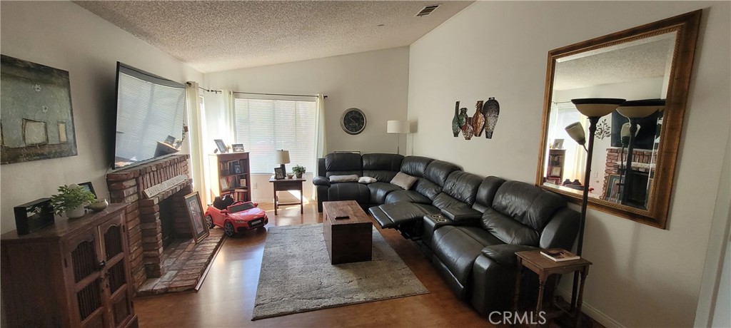 2831 Penasco Property Photo 3