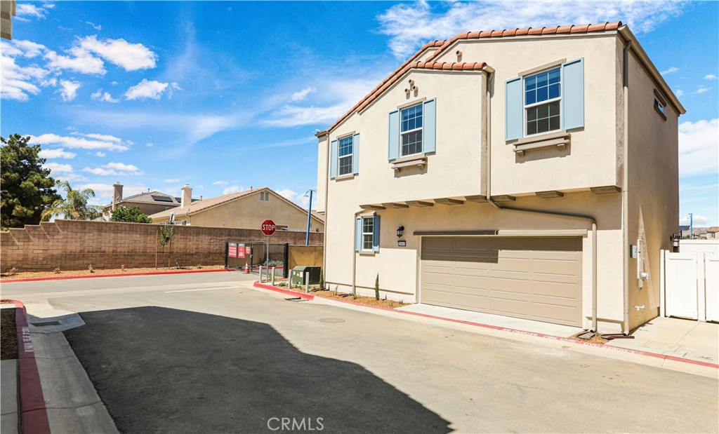 26610 Viola Way Property Photo 2