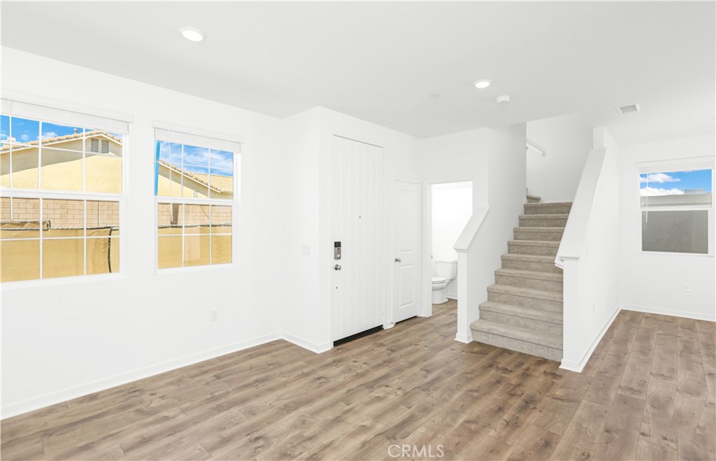 26610 Viola Way Property Photo 7