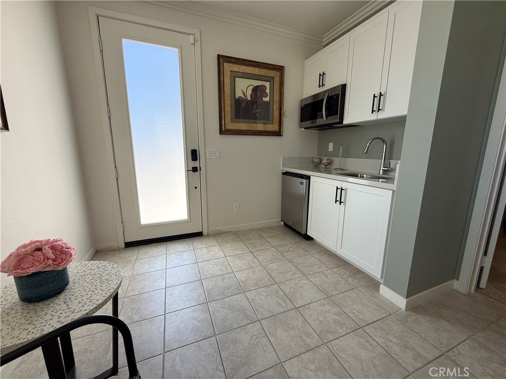 15642 Caterpillar Property Photo 8