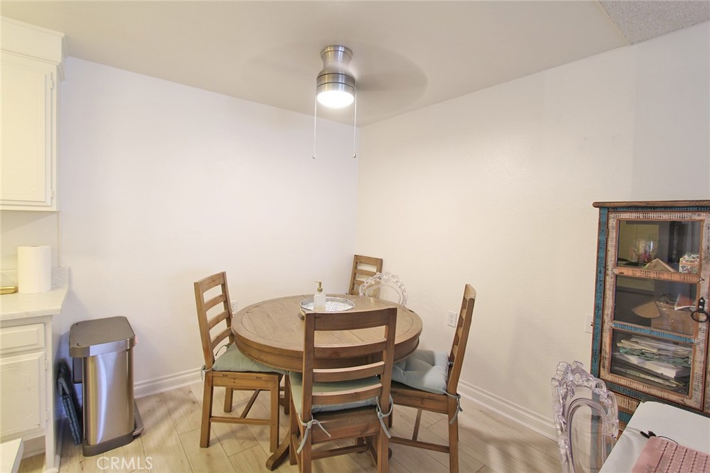 2189 Via Mariposa East C Property Photo 11