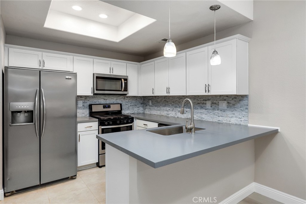 89 Castano Property Photo 1