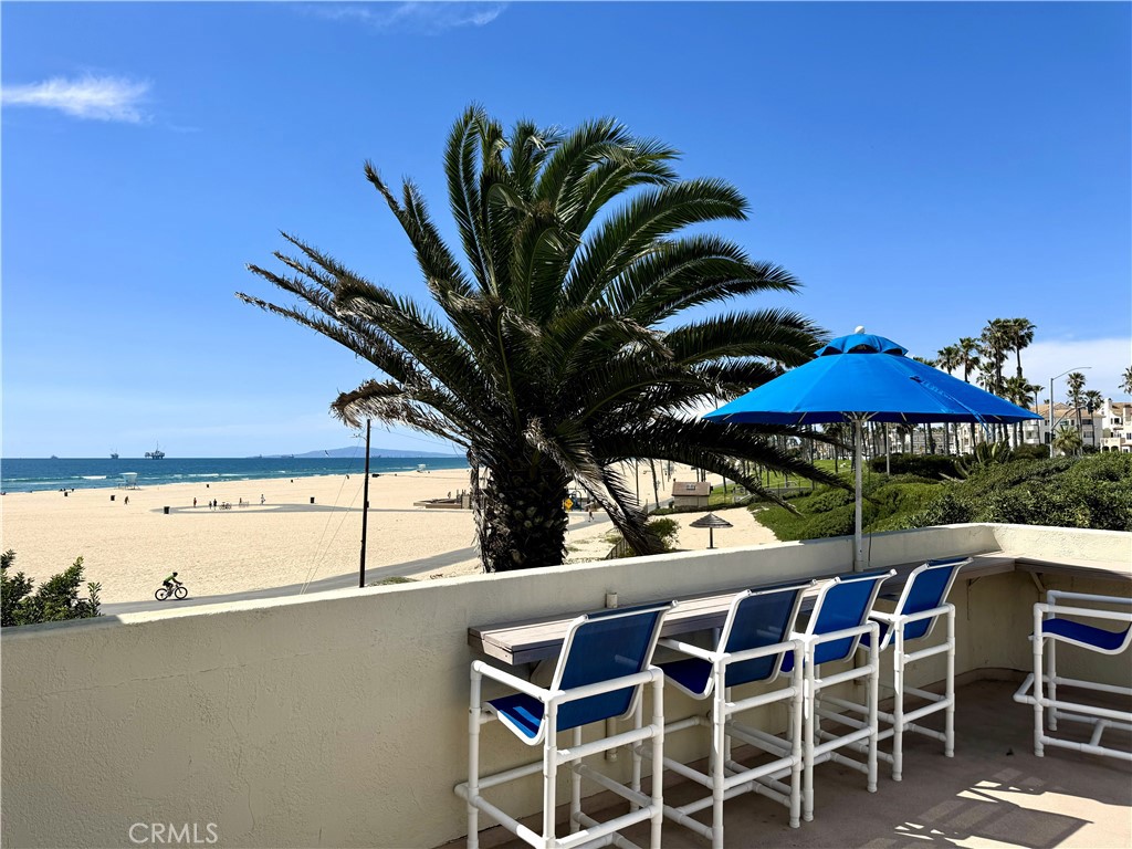 711 Pacific Coast 106 Property Photo 24