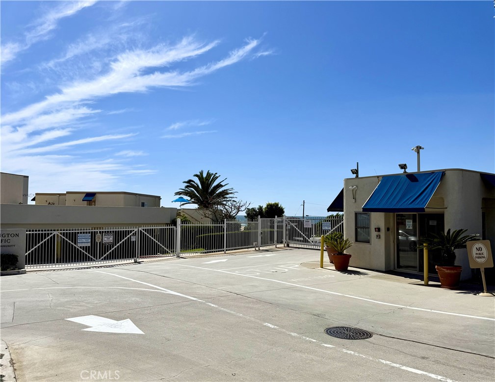 711 Pacific Coast 106 Property Photo 30