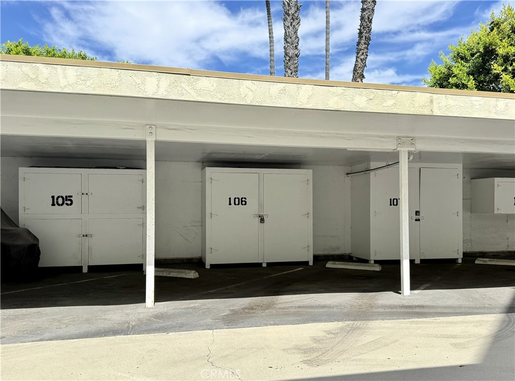 711 Pacific Coast 106 Property Photo 32