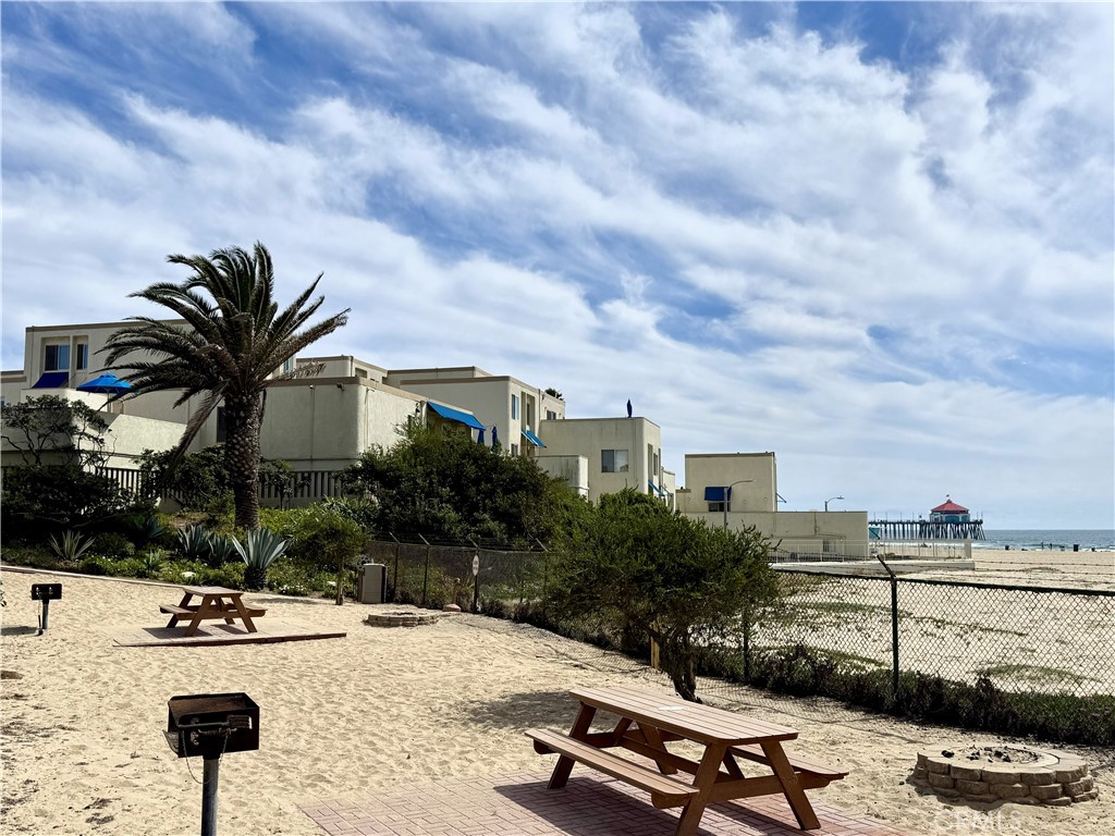 711 Pacific Coast 106 Property Photo 34