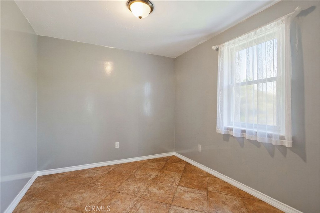 1911 W Palm Property Photo 18
