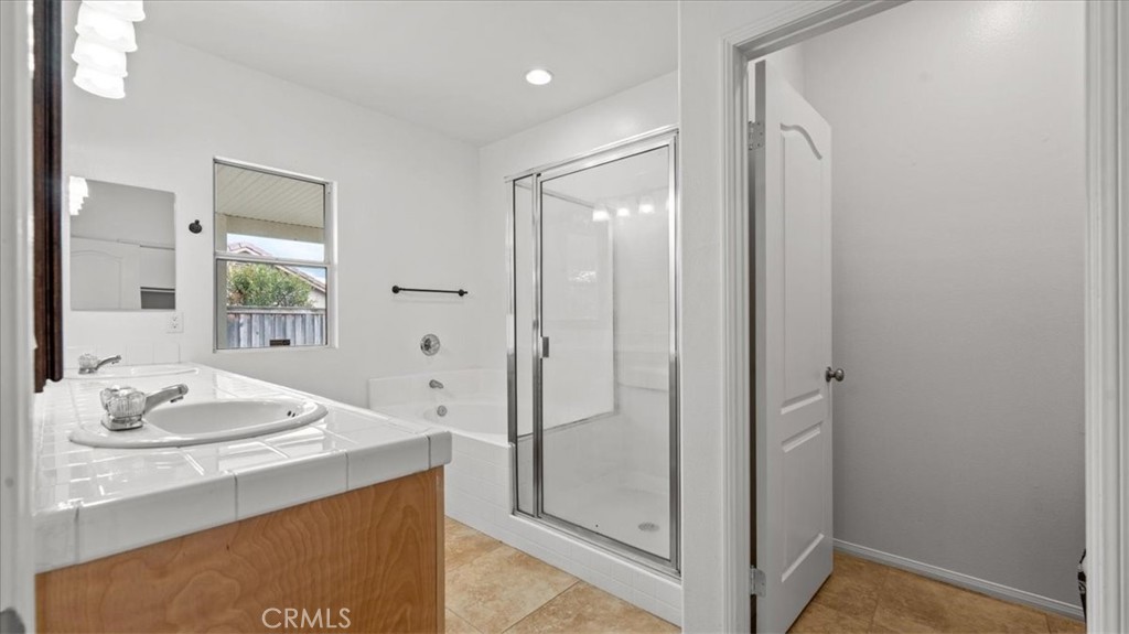 1818 Giverny Court Property Photo 17