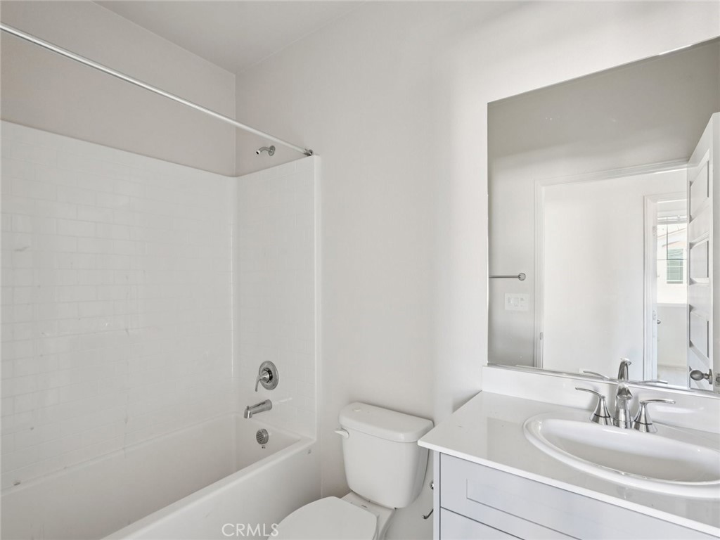 1940 Limetta Lane Property Photo 13
