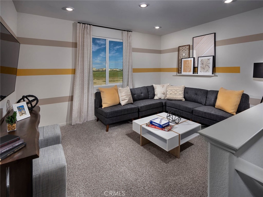 34415 Furyk Street Property Photo 5