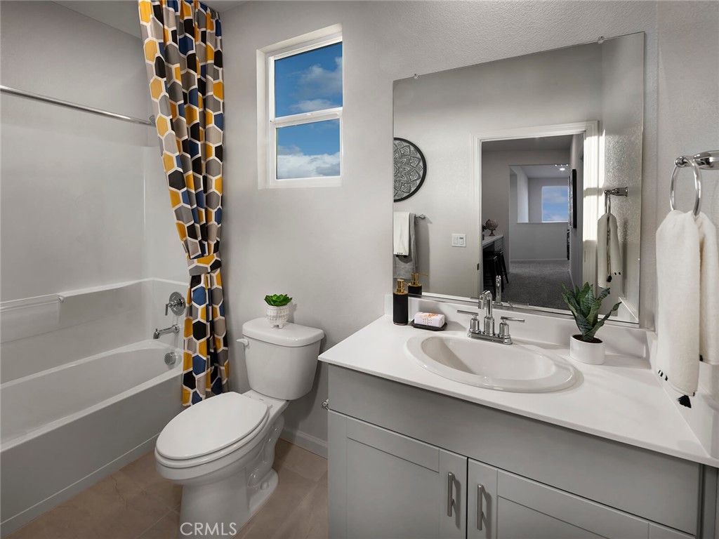 34415 Furyk Street Property Photo 9