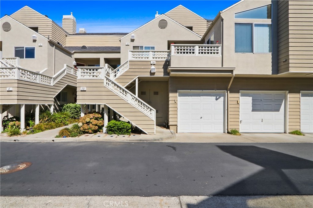 10 Glenoaks Property Photo 2