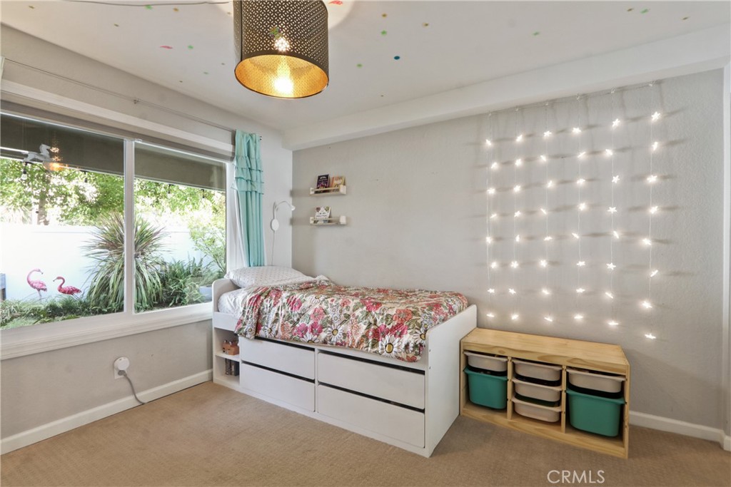 10 Glenoaks Property Photo 15