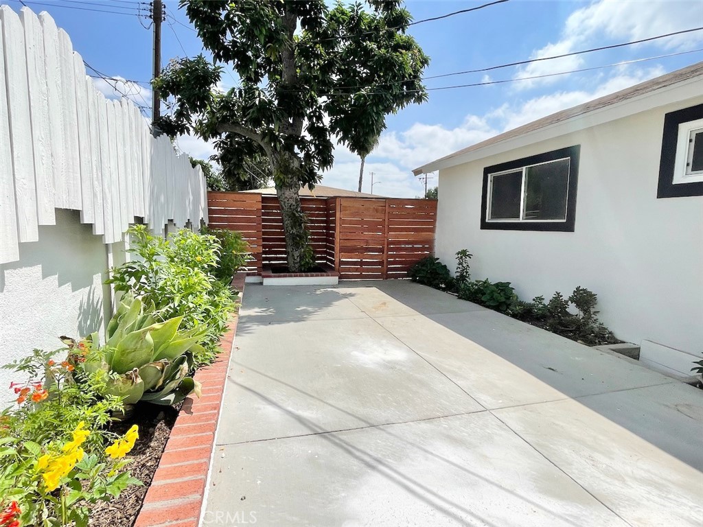 1815 E Palm Avenue Property Photo 11