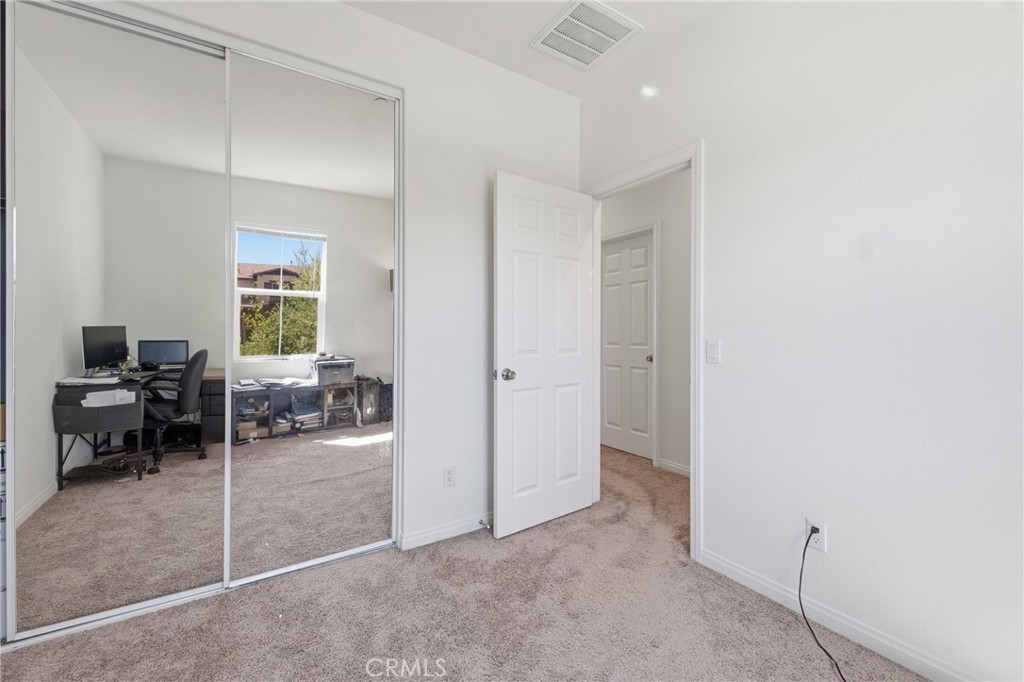27786 Bay Avenue Property Photo 24