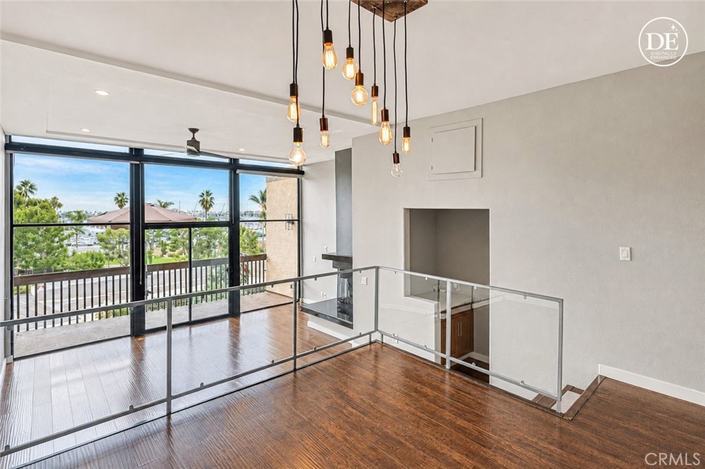 9322 Marina Pacifica N Property Photo 10