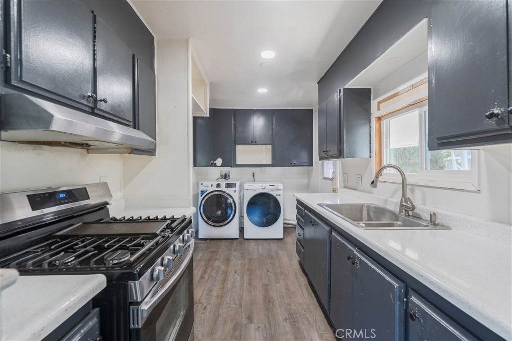 1616 S Euclid Street 75 Property Photo 6