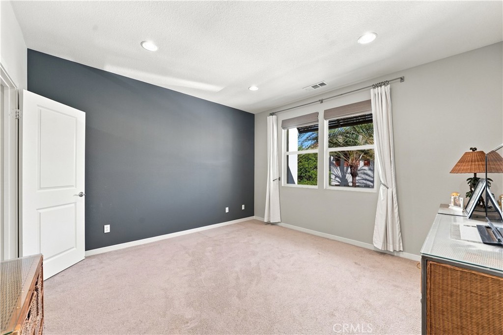 23 Hoya Street Property Photo 22