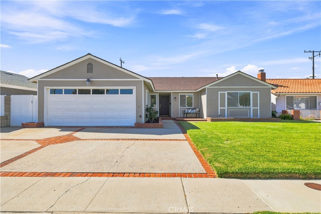 6212 Albion Drive Property Photo 1