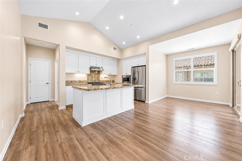 134 Canvas Property Photo 5