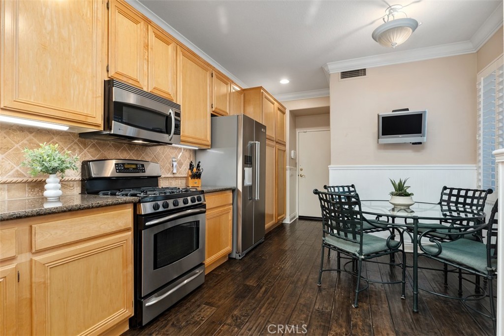 20 Brassie Property Photo 10