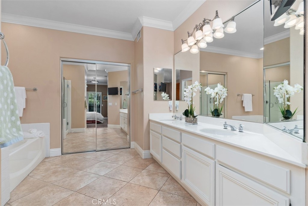 20 Brassie Property Photo 16