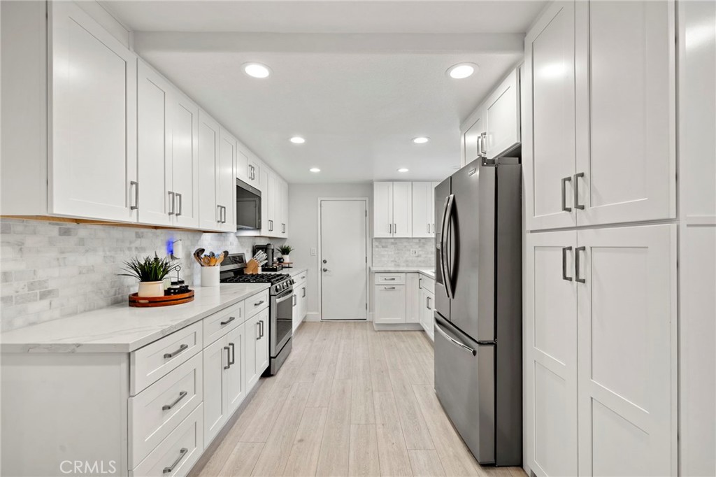 24 Sunfish Property Photo 12