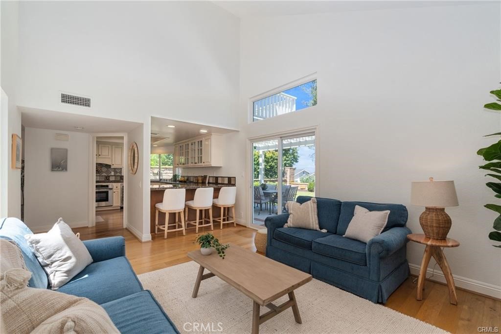 27555 Chantada Property Photo 4