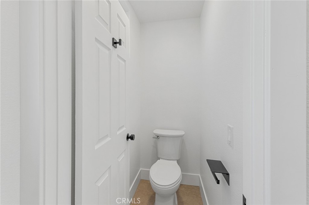 1761 W Townsend Street Property Photo 42