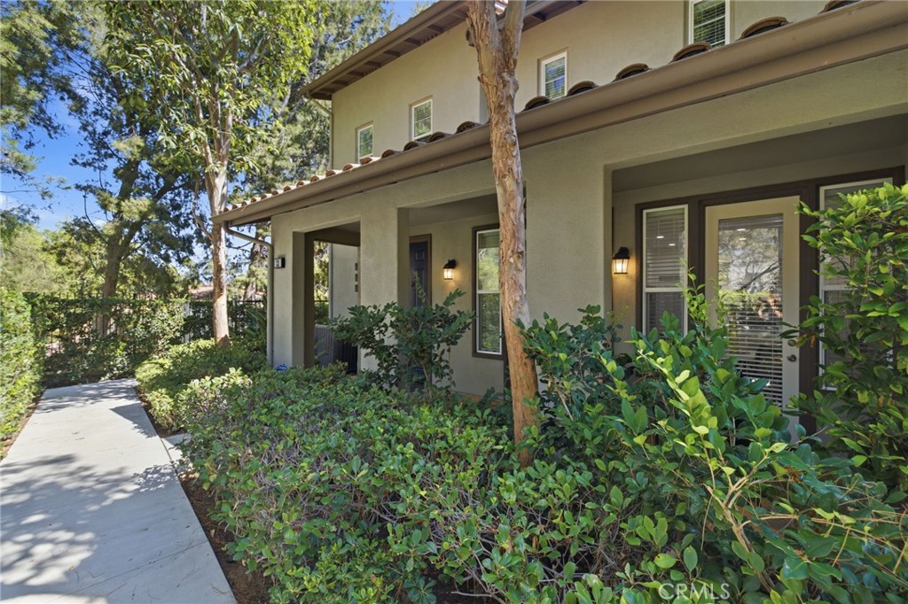 33 Nightshade Property Photo 1