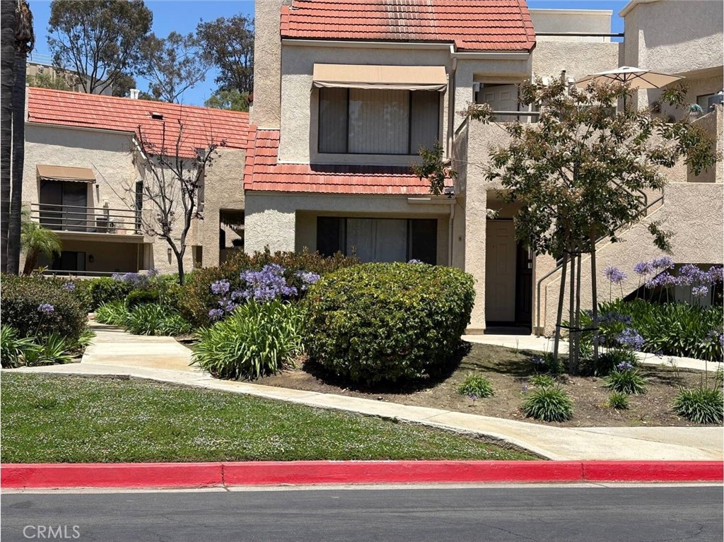 65 Largo Street Property Photo 1