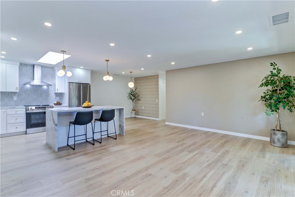 2338 Avenida Sevilla N Property Photo 10