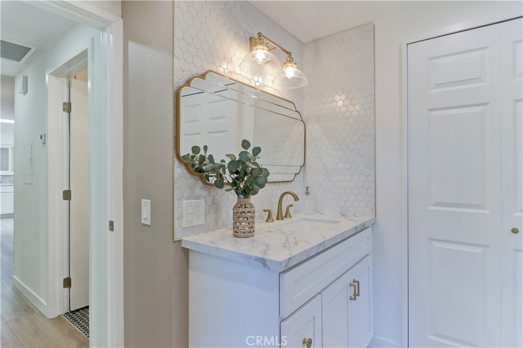 2338 Avenida Sevilla N Property Photo 33